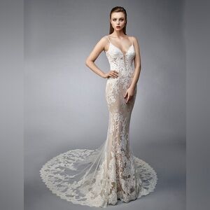 Enzoani Neve Wedding Dress